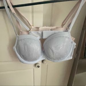 SOMA set of 3 36b bras brand new